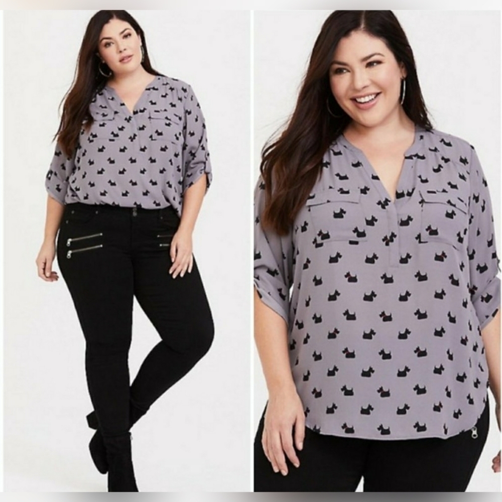 *Torrid HARPER - SCOTTY PRINT GEORGETTE BLOUSE